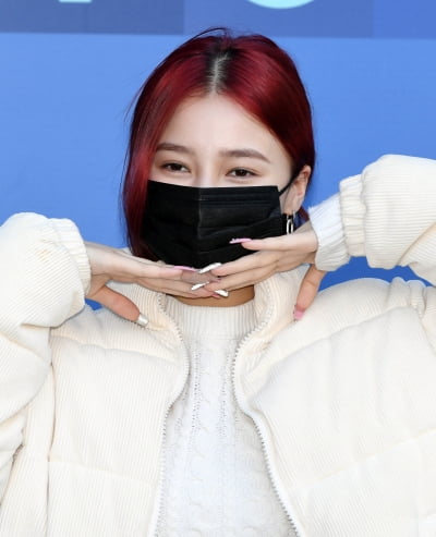 [TEN 포토] 모모랜드 낸시 '빨간빛 유혹'