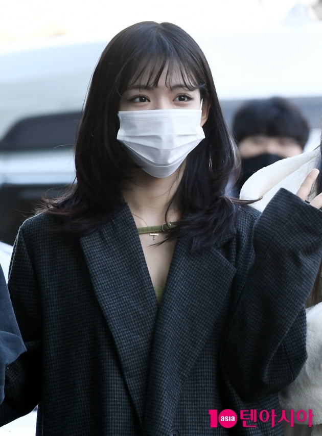 [TEN 포토] 프로미스나인 이채영 '극강 청순미모..사랑스러움 그자체'