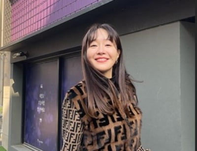 엄지원, 외제차 긁힘 사고 이후…"무작정 기다리면 되는 건가요?"[TEN★]