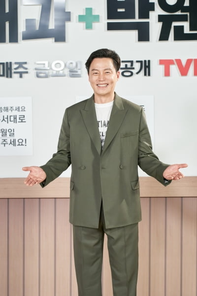 [인터뷰①] '박원장' 이서진 '내가 고자라니' 패러디…”그런 짤 있는 줄도 몰랐다”