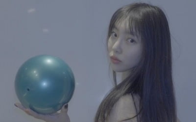 '황신혜 딸' 이진이, 한줌 허리+군살 제로…S라인 완벽하네[TEN★]