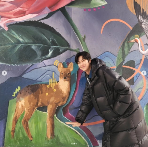 나인우, 눈 호강하는 눈웃음...만찢남의 정석[TEN★]
