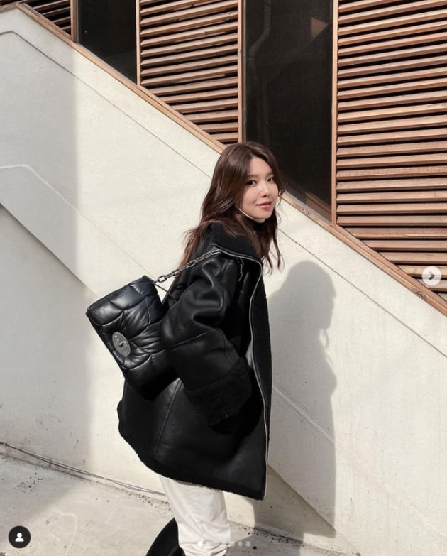 '정경호♥' 최수영, 태양아래 반사되는 예쁨...권유리 "시작시작"[TEN★]