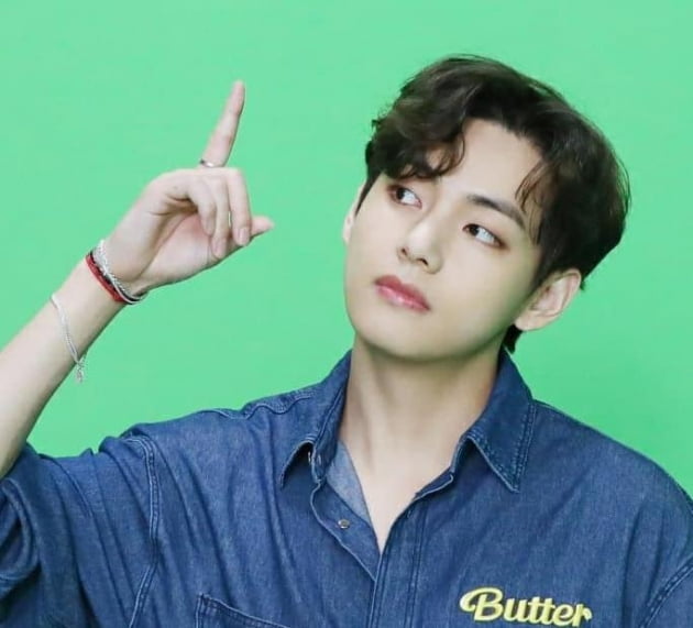 방탄소년단 뷔, 日 '네한' 랭킹 45주 연속 1위.. 日열도 사로잡은 '태태'