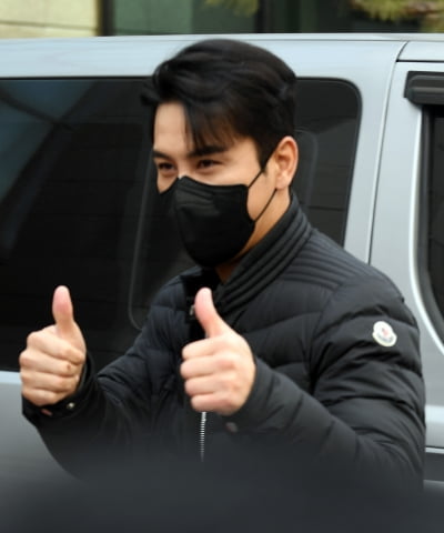 [TEN 포토] 장민호 '팬들에게 쌍 엄지척'