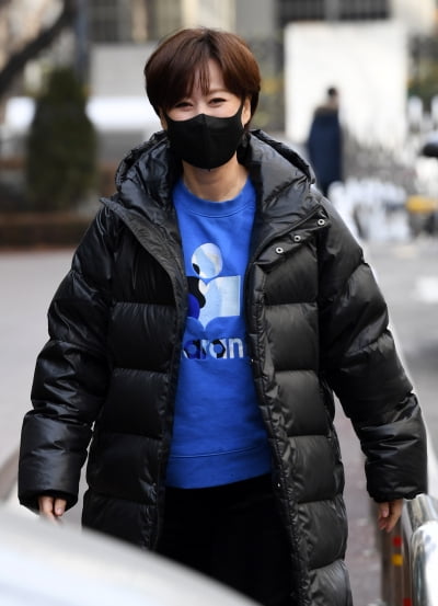 [TEN 포토] 박미선 '편안한 출근길'