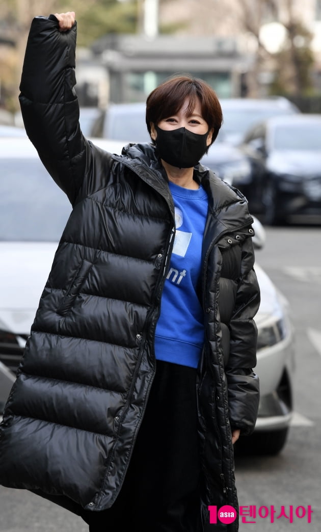 [TEN 포토] 박미선 '힘찬 파이팅!'