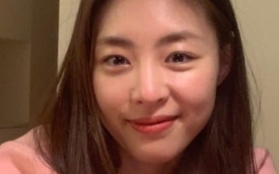 이연희, ♥남편과 즐긴 음력 생일 파티? 국민 첫사랑의 굴욕 없는 민낯[TEN★]