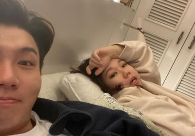 '예비 아빠' 제이쓴, 오은영 포카 자랑 "♥횽현희가 받아온 엄청난 거"[TEN★]