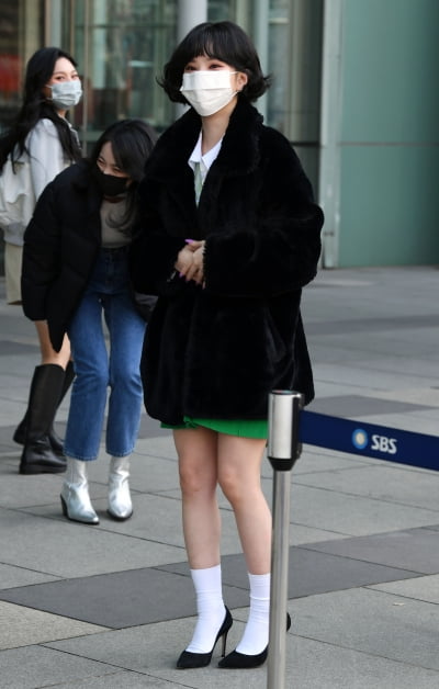 [TEN 포토] 비비지 은하 '주말 라디오에서 만나요'