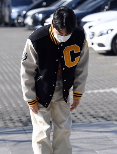 [TEN 포토] 영탁 '예의바른 폴더인사'