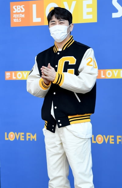 [TEN 포토] 영탁 '오늘도 열일중'