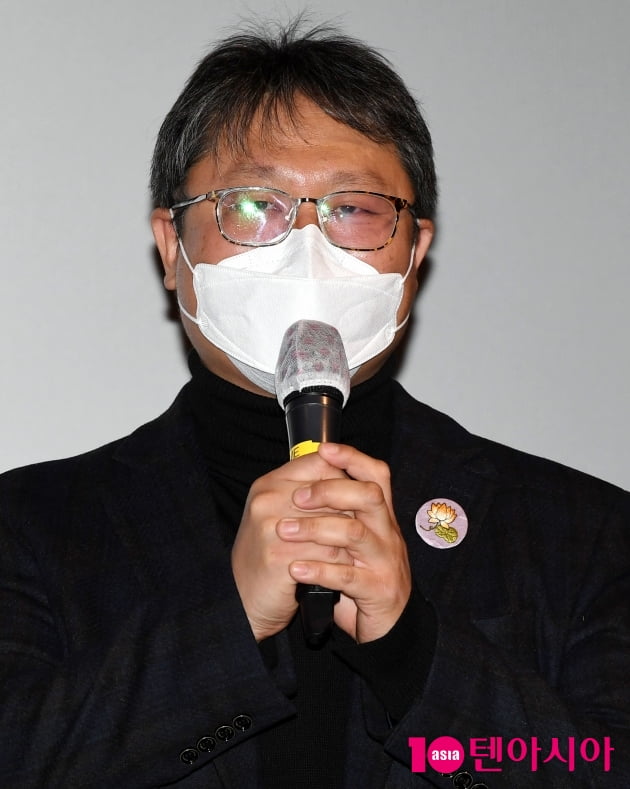 [TEN 포토] 조정래 감독 "남북합작 북한이랑 같이 못해서 아쉬워요"'