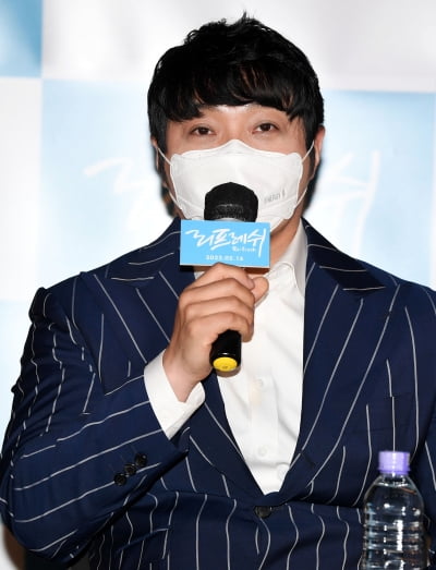 [TEN 포토] KCM '내 이야기로 시나리오 만들었어요''