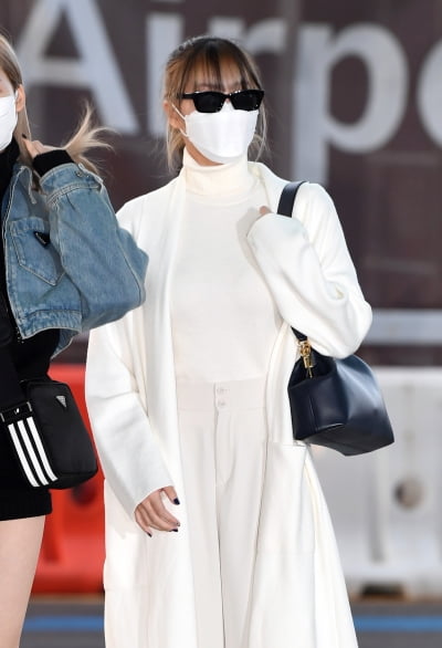 [TEN 포토] 트와이스 모모 '오늘은 왜이리 이쁨'