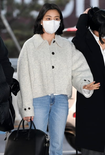 [TEN 포토] 트와이스 지효 '호수같은 눈망울'