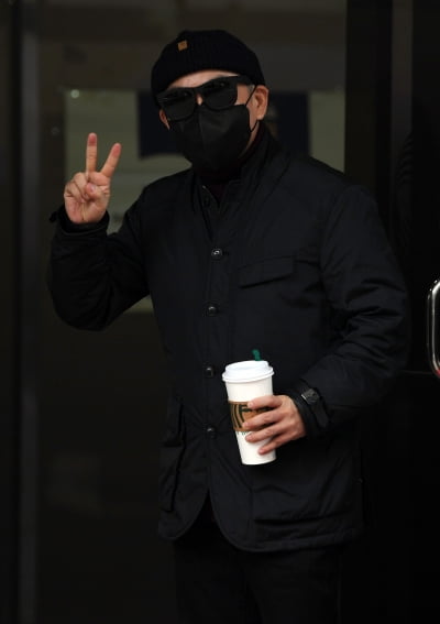 [TEN 포토] 박상민 '따뜻한 커피와 함께'
