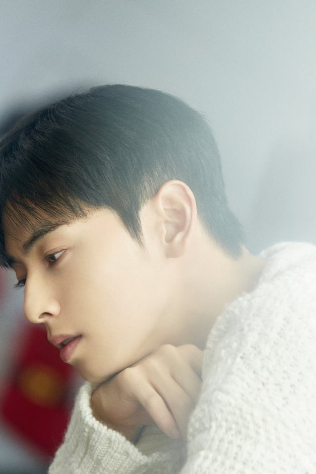 차은우, 웹툰 OST 불렀다…'만찢남'의 목소리로 시너지 기대