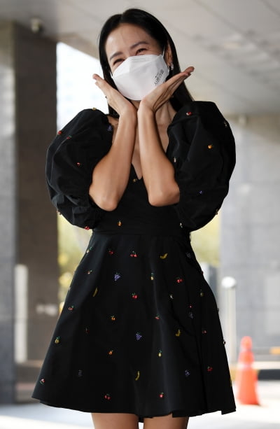 [TEN 포토] 손예진 '상큼함에 반한 현빈'
