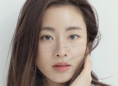 '한의사♥' 강소라, 애엄마 맞아? 청순함 가득 새 프로필 공개[TEN★]