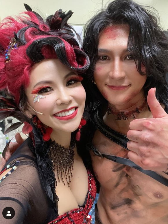'레이먼킴♥' 김지우 "박은태 오빠 감사해"…글래머 몸매 '시선 강탈' [TEN★]