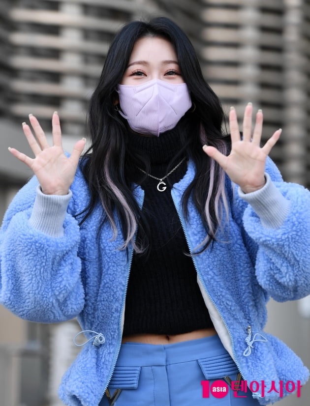 [TEN 포토] 홍지윤 '손바닥 보다 작은얼굴'