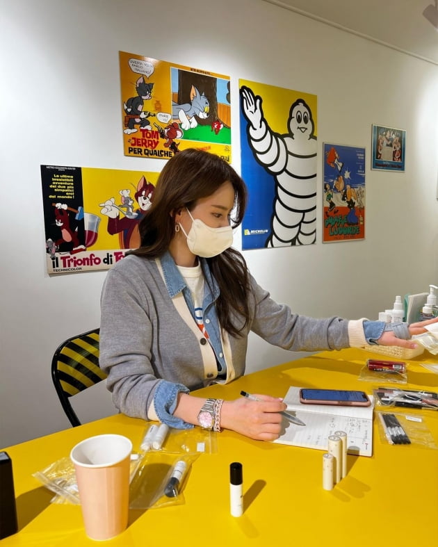 '안정환♥' 이혜원, 공개 저격? "벼는 익을수록 고개 숙인다, 찔리는 사람 있을 듯" [TEN★]