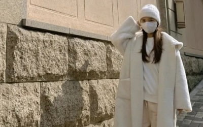 '백도빈♥' 정시아, 설인 패션으로 동네산책 "춥다고 해서 어그도 신고 나왔는데" [TEN★]