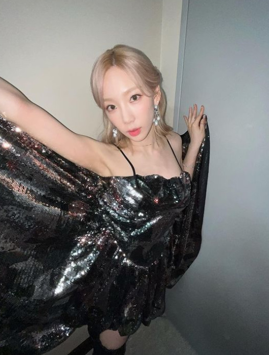 태연, 깡마른 블랙스완 "읏짜" [TEN★]