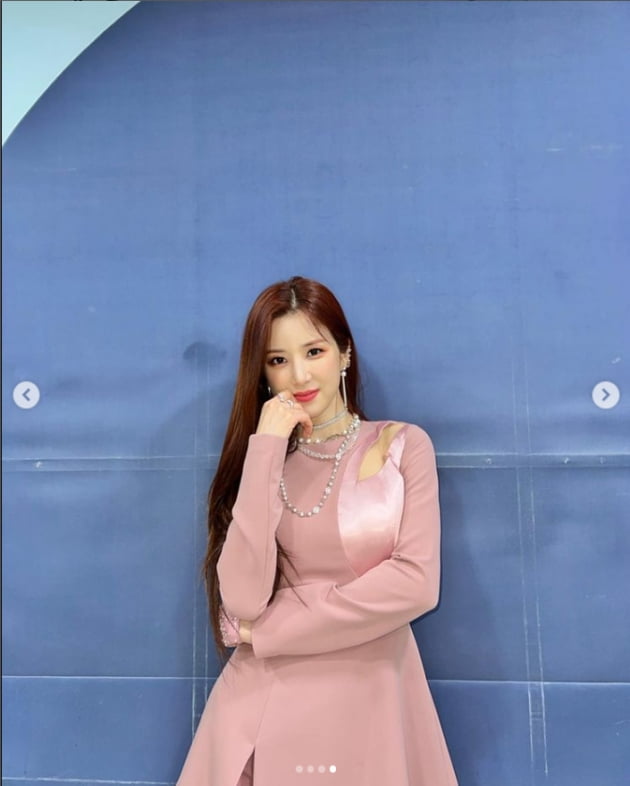 에이핑크 박초롱, 인형이야 사람이야...'딜레마' 첫째주 끝[TEN★]