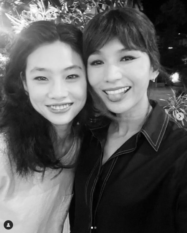 '이터널스' 젬마 찬, 정호연과 훈훈한 투 샷...월드스타 입증[TEN★]