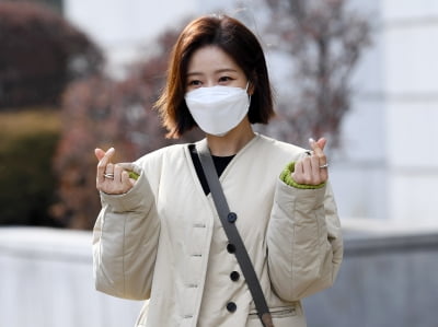 [TEN 포토] 박하나 '하트 장인'