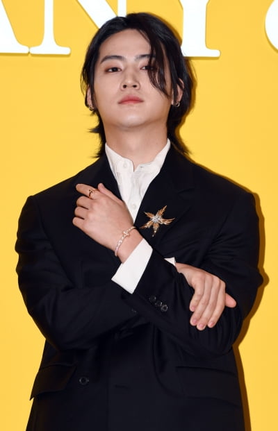 [TEN 포토] 갓세븐 제이비 '이글거리는 불꽃눈빛'