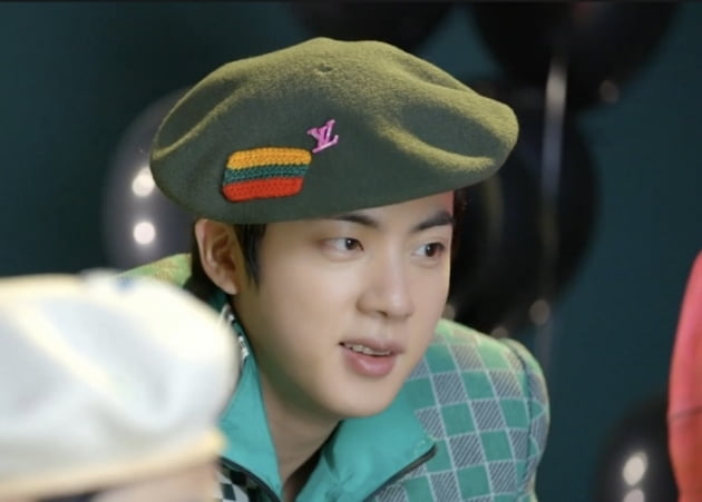 방탄소년단 진, 유쾌하고 따뜻한 웃음을 주는 아이돌 1위