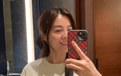 '정조국♥' 김성은, 독박 육아에 지친 애셋맘 "눈 떠보면 아침" 당황[TEN★]