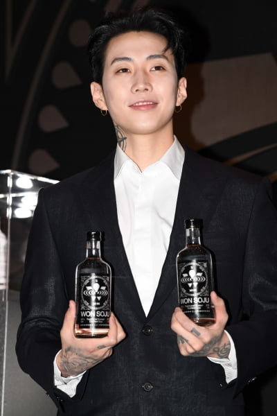 [TEN 포토] 박재범 '꿈에 그리던 주류광고 모델'