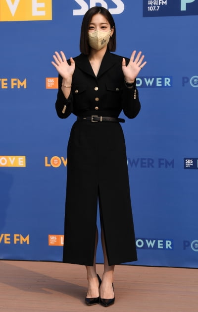 [TEN 포토] 설인아 '우아한 블랙스완'