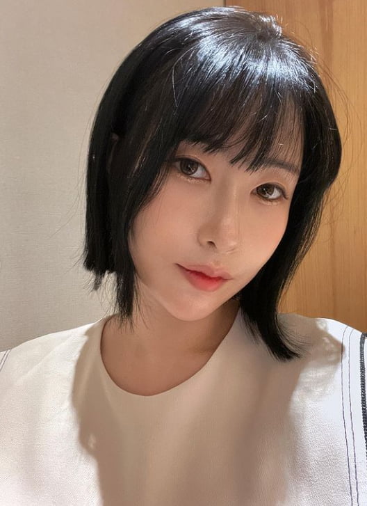 이세영, 성형 잘 됐네…'퍼진 코' 사라지고 오뚝한 콧대 [TEN★]