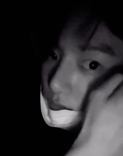 방탄소년단 정국, 눈 덮었던 피어싱 빼니 '땡글~'[TEN★]