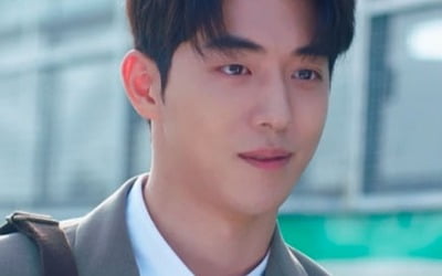 [종합] 남주혁♥김태리, 운명적 재회 "어떻게든 만났을 것"…첫 남친 최태준 깜짝 등장('스물다섯 스물하나')