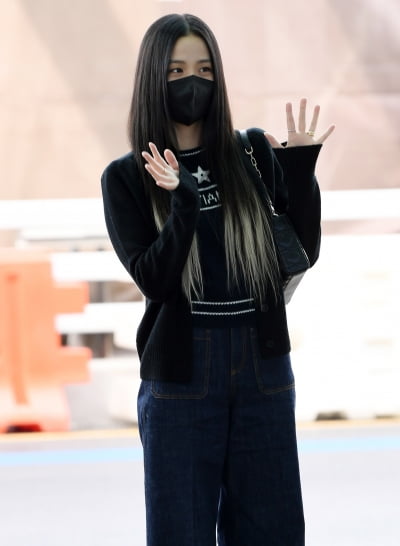 [TEN 포토] 블랙핑크 지수 '오랜만에 인사드려요'