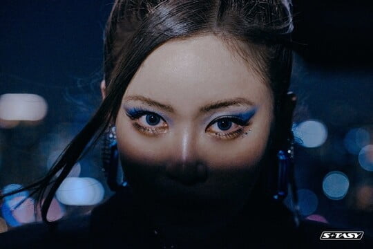 (사진=에스타시, 유니크튠즈)