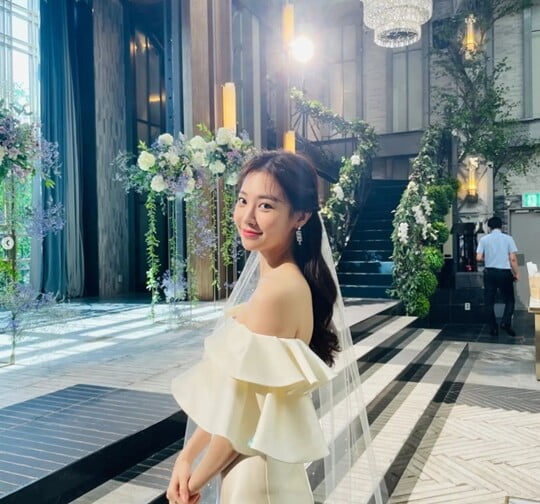 (사진=유라 SNS)