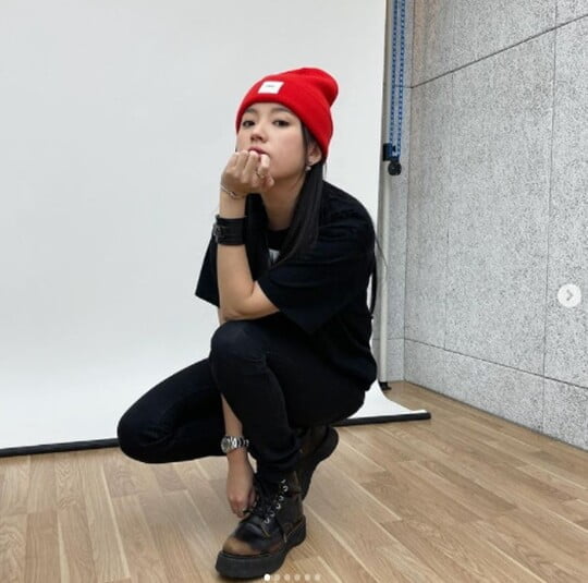 (사진=한효주 SNS)