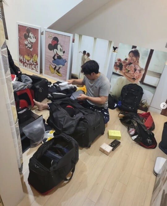 채리나 "♥박용근, 한 달간 못 본다니 너무 슬퍼"…얼굴은 웃고 있네 [TEN★]