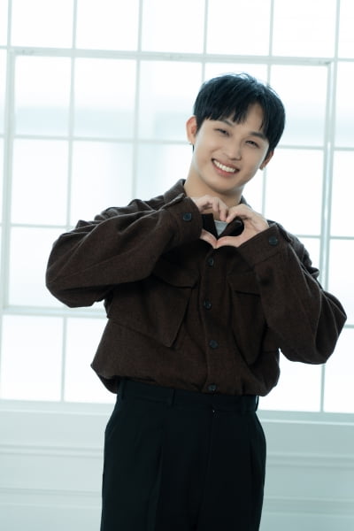 [공식] 비투비 임현식, 코로나19 확진 "3차 접종 완료…모든 일정 중단"