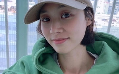 '강경준♥' 장신영, 39세에 대학 신입학한 줄 알겠네…동안 비주얼+스포티한 매력 [TEN★]