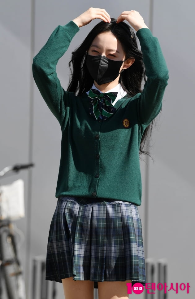 [TEN 포토] '지우학' 박지후 '활짝 핀 장미꽃처럼'
