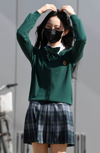 [TEN 포토] '지우학' 박지후 '활짝 핀 장미꽃처럼'