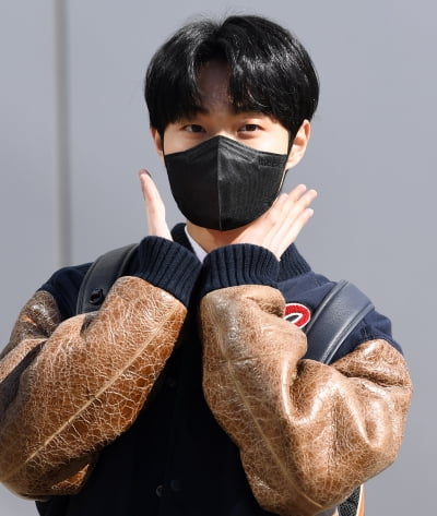 [TEN 포토] '지우학' 윤찬영 '이청산의 꽃 한송이'